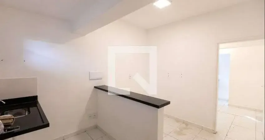 Casa para Aluguel - Vila Itapura, 1 Quarto,  22 m² - Campinas