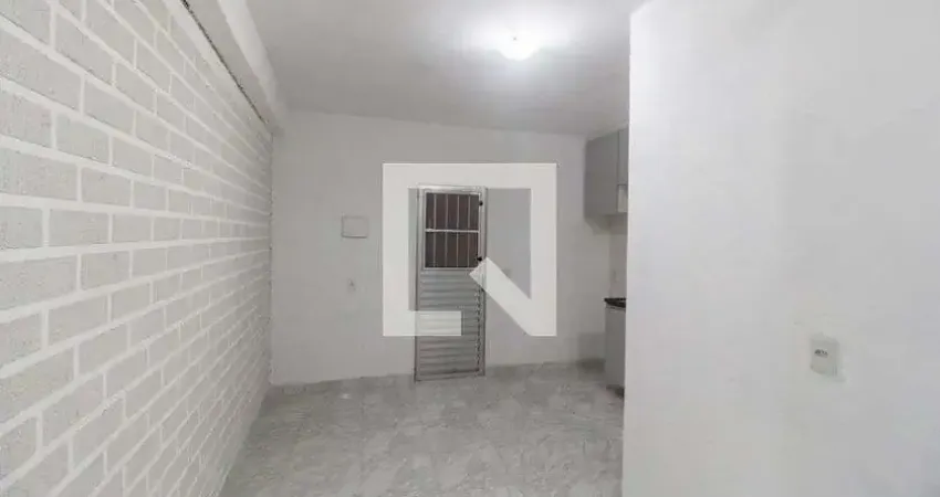 Casa para Aluguel - Votupoca, 1 Quarto,  44 m² - Barueri