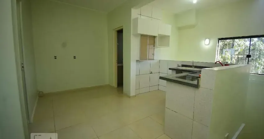 Apartamento para Aluguel - Ceilândia, 2 Quartos,  40 m² - Brasília