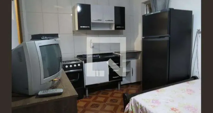 Casa para Aluguel - Vila Zat, 1 Quarto,  25 m² - São Paulo