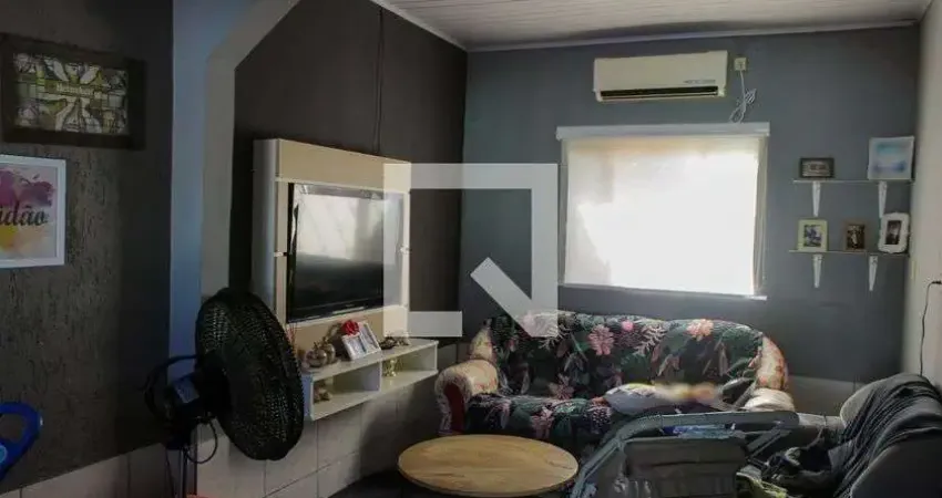 Casa para Aluguel - Santos Dumond, 2 Quartos,  100 m² - São Leopoldo