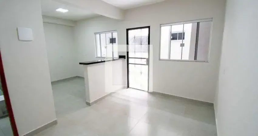 Casa para Aluguel - Ceilândia, 1 Quarto,  27 m² - Brasília