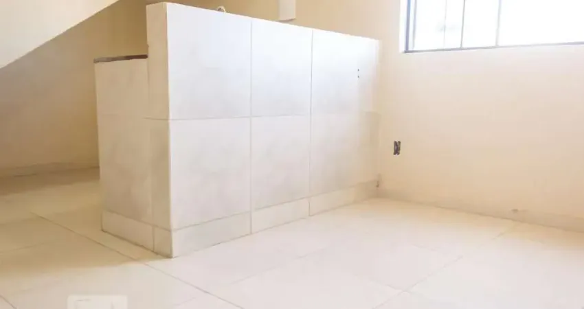 Kitnet / Stúdio para Aluguel - Ceilândia, 1 Quarto,  30 m² - Brasília