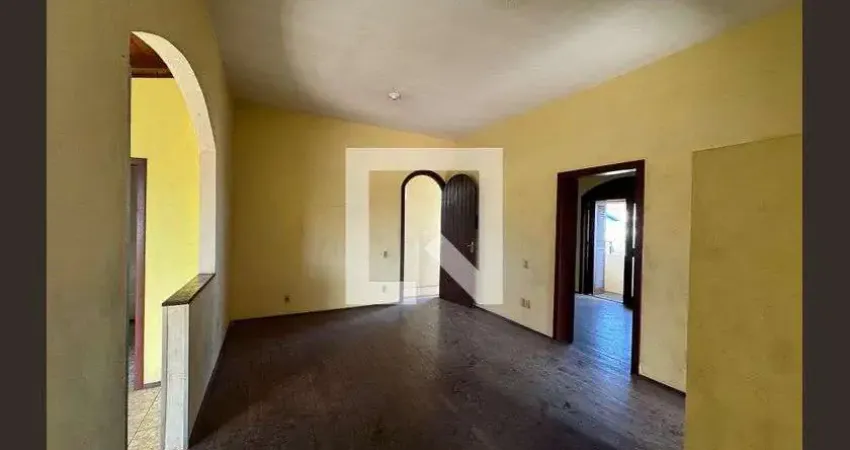 Casa para Aluguel - Santa Teresa, 3 Quartos,  110 m² - São Leopoldo