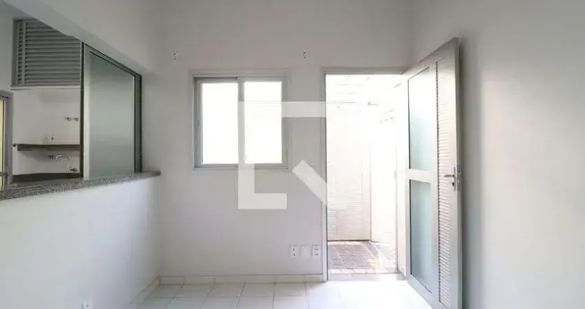 Casa / Sobrado em Condomínio para Aluguel - Santa Mônica, 2 Quartos,  57 m² - Uberlândia