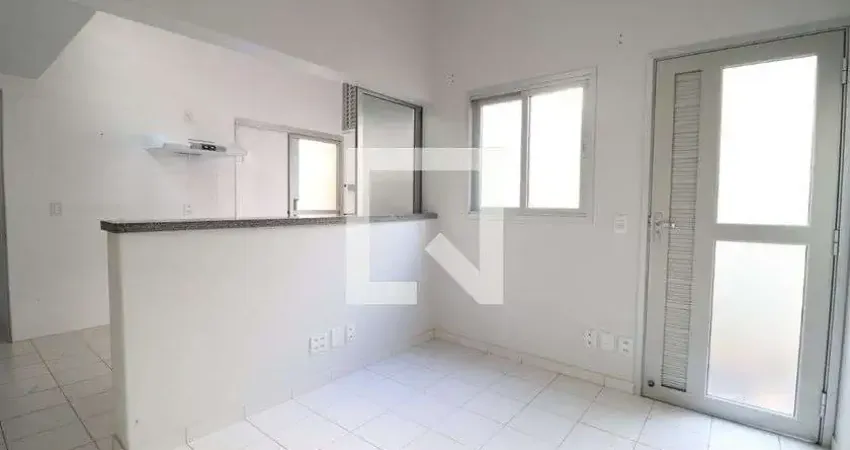 Casa / Sobrado em Condomínio para Aluguel - Santa Mônica, 2 Quartos,  57 m² - Uberlândia