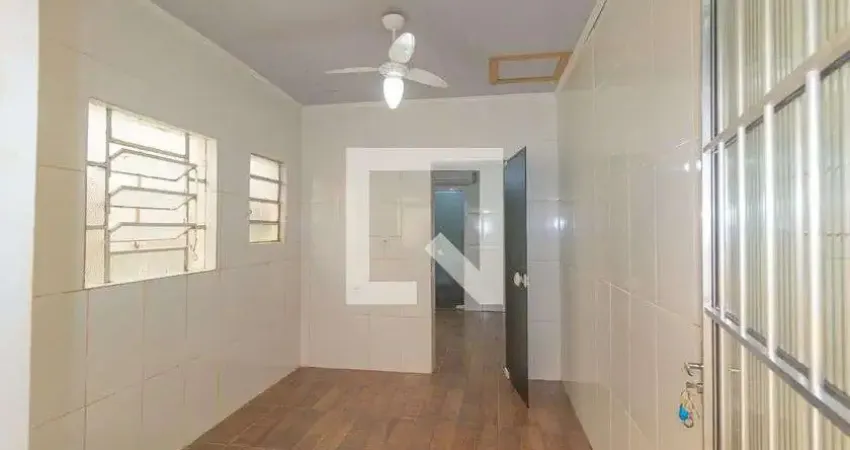Kitnet / Stúdio para Aluguel - Rio Branco, 1 Quarto,  30 m² - Canoas
