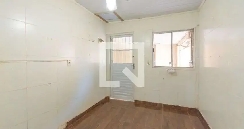 Kitnet / Stúdio para Aluguel - Rio Branco, 1 Quarto,  30 m² - Canoas