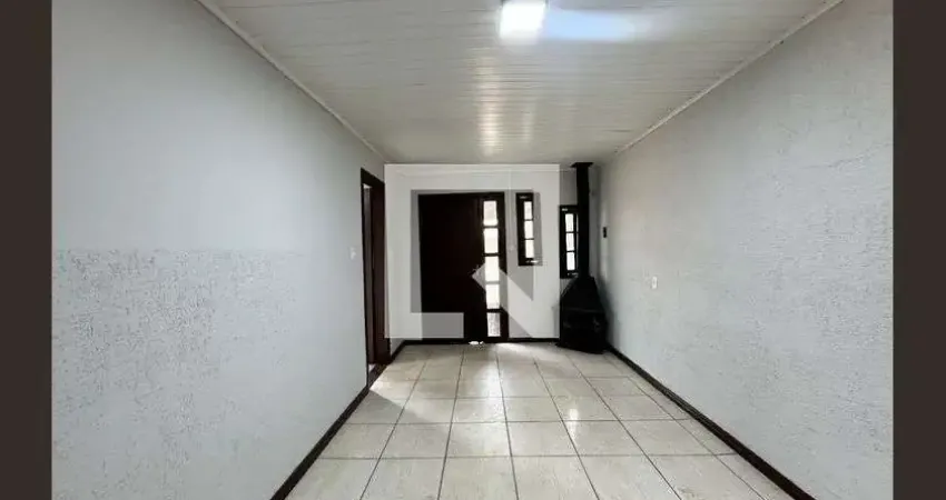 Casa para Aluguel - Feitoria, 3 Quartos,  100 m² - São Leopoldo