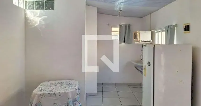 Kitnet / Stúdio para Aluguel - Santa Rosa , 1 Quarto,  20 m² - Niterói