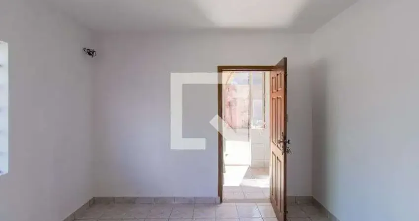 Casa para Aluguel - Jardim Leonor, 2 Quartos,  114 m² - Cotia