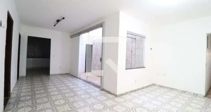 Casa para Aluguel - Jardim Patricia, 3 Quartos,  120 m² - Uberlândia