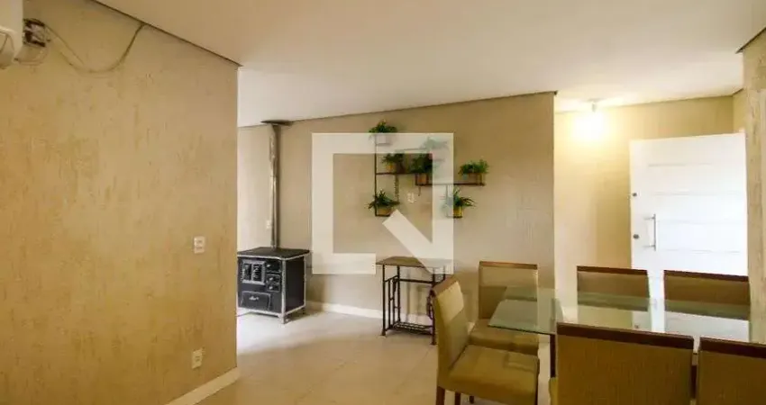 Casa para Aluguel - Rio Branco, 2 Quartos,  67 m² - Canoas