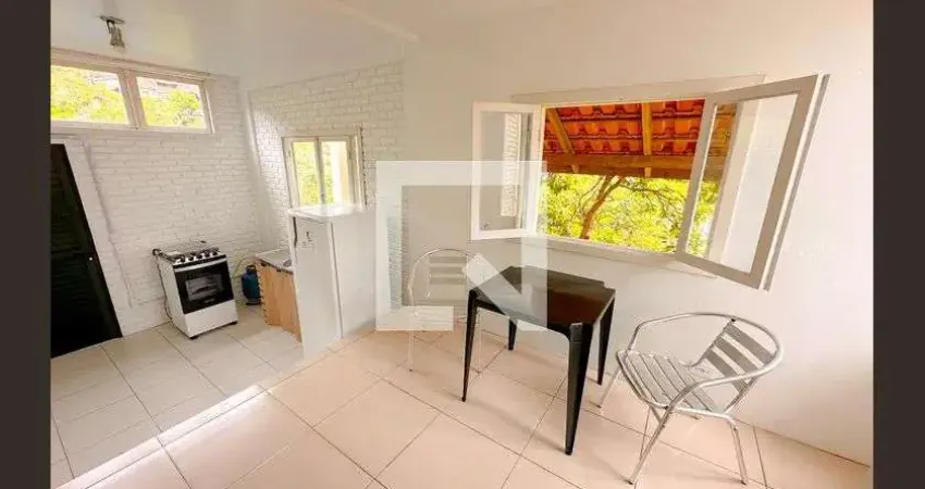 Kitnet / stúdio para aluguel - barra da lagoa, 1 quarto, 47 m² - florianópolis