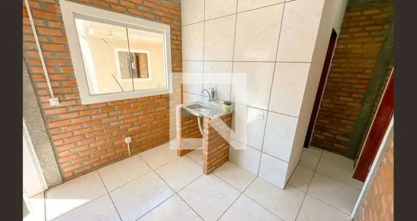 Kitnet / Stúdio para Aluguel - São João do Rio Vermelho, 1 Quarto,  30 m² - Florianópolis