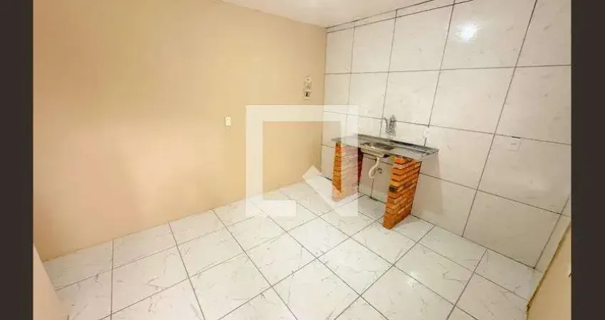 Apartamento para Aluguel - São João do Rio Vermelho, 1 Quarto,  30 m² - Florianópolis