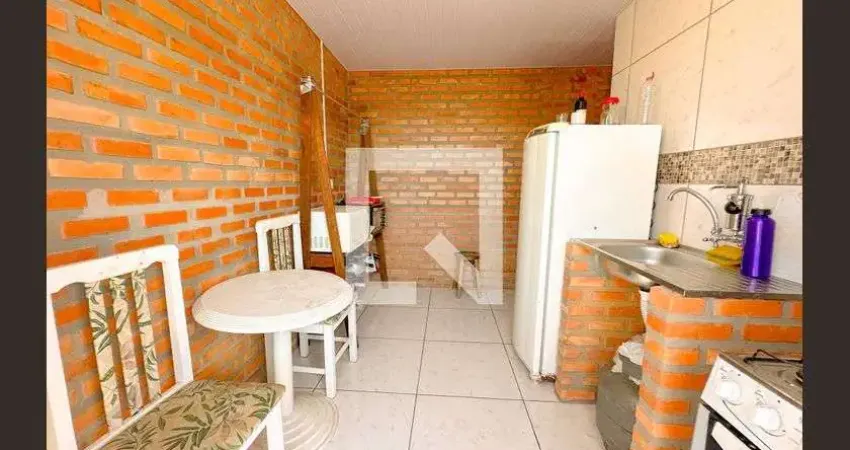 Apartamento para Aluguel - São João do Rio Vermelho, 1 Quarto,  30 m² - Florianópolis