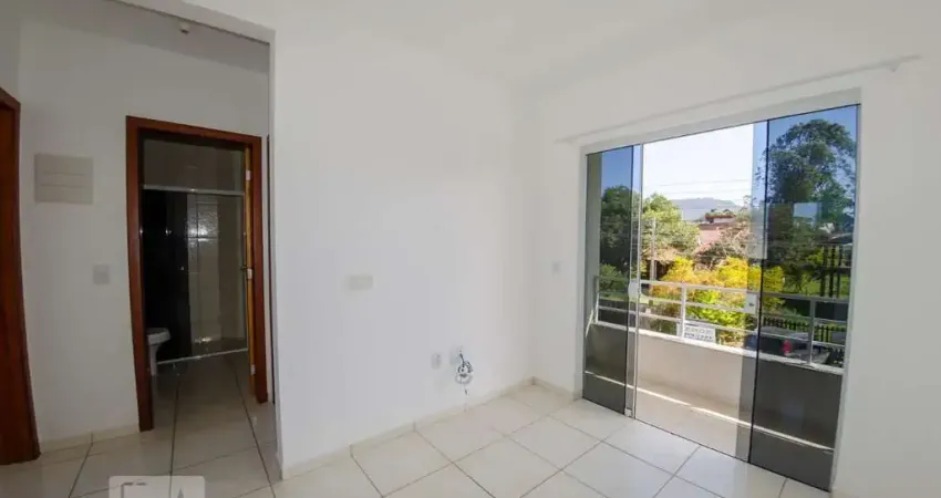 Apartamento para Aluguel - São João do Rio Vermelho, 2 Quartos,  84 m² - Florianópolis