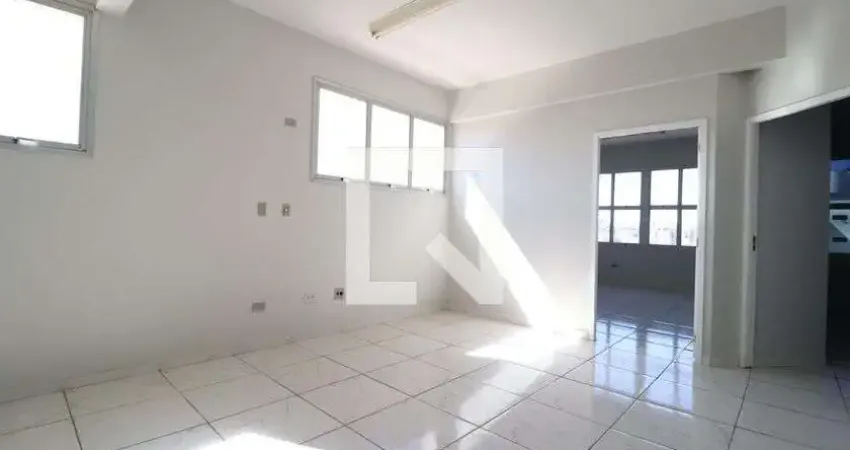 Apartamento para Aluguel - Centro, 2 Quartos,  230 m² - Uberlândia