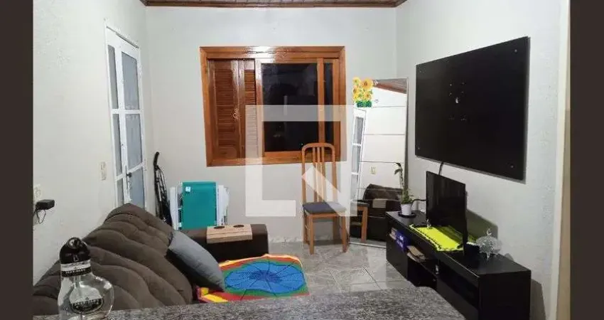 Casa para Aluguel - Bairro Fátima, 3 Quartos,  130 m² - Canoas