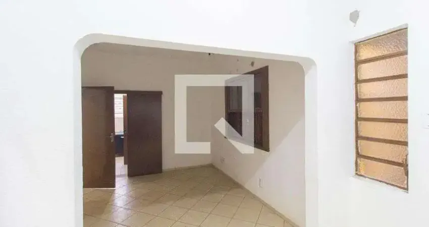 Casa para Aluguel - Centro, 2 Quartos,  68 m² - São Leopoldo