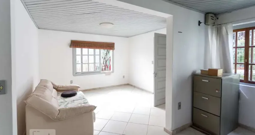 Casa para Aluguel - Cristal , 3 Quartos,  150 m² - Porto Alegre