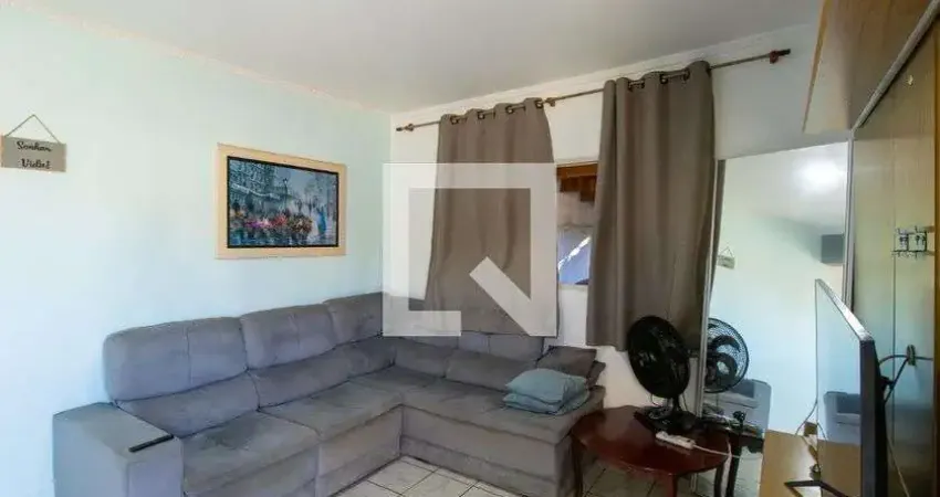 Casa para Aluguel - Vila São Francisco de Assis, 2 Quartos,  125 m² - Cotia