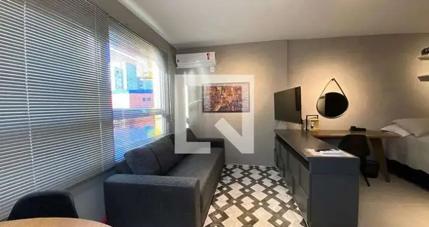 Kitnet / Stúdio para Aluguel - Centro, 1 Quarto,  27 m² - Novo Hamburgo