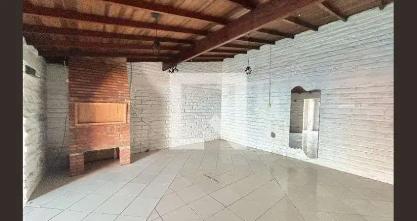 Casa para Aluguel - Canudos, 2 Quartos,  100 m² - Novo Hamburgo