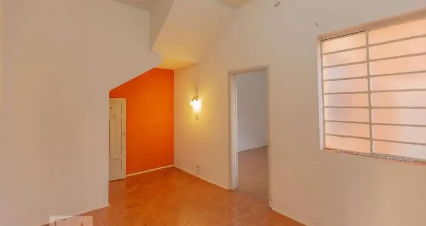 Casa para Aluguel - Centro, 2 Quartos,  172 m² - Ribeirão Preto