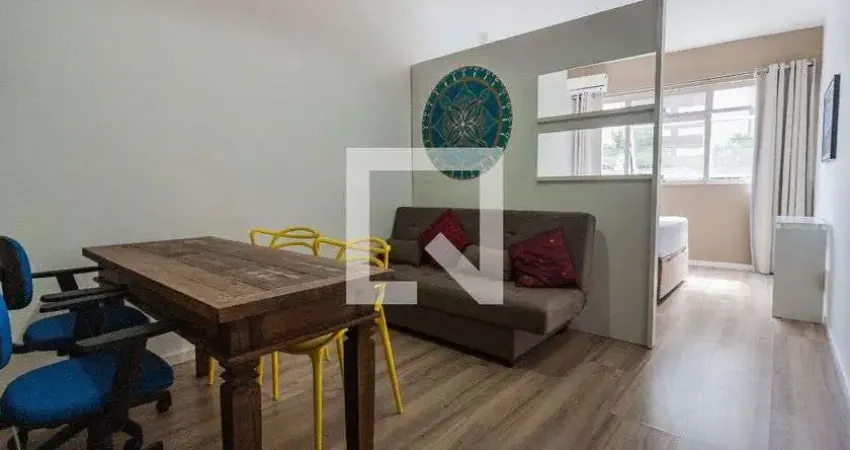 Apartamento para Aluguel - Centro, 1 Quarto,  39 m² - Florianópolis