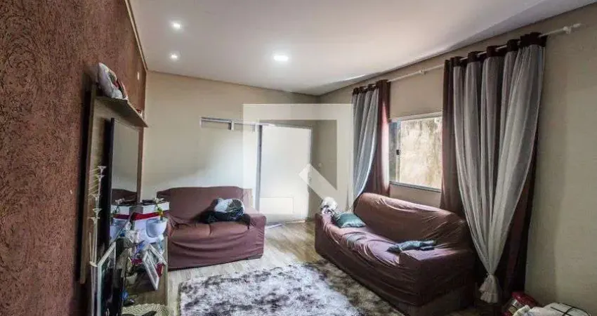 Casa para Aluguel - Votupoca, 1 Quarto,  25 m² - Barueri