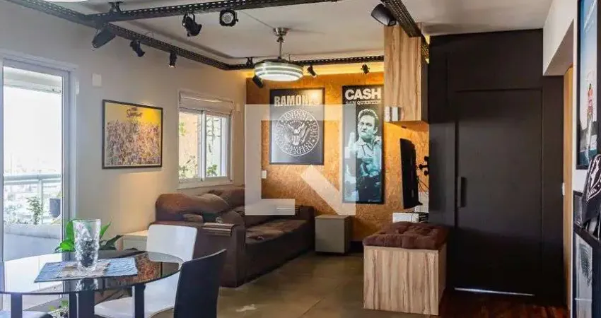 Apartamento para Aluguel - Água Branca, 3 Quartos,  159 m² - São Paulo