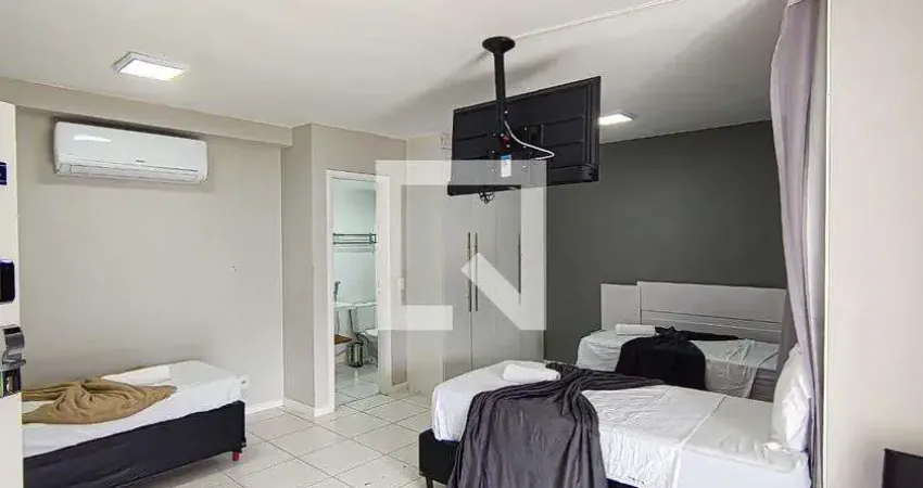 Apartamento para Aluguel - Jacarepaguá, 1 Quarto,  68 m² - Rio de Janeiro