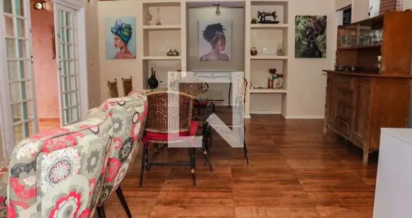 Casa / Sobrado em Condomínio para Aluguel - Jardim Belizário, 3 Quartos,  600 m² - Cotia