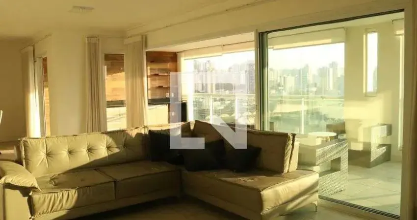 Apartamento para Aluguel - Água Branca, 2 Quartos,  241 m² - São Paulo