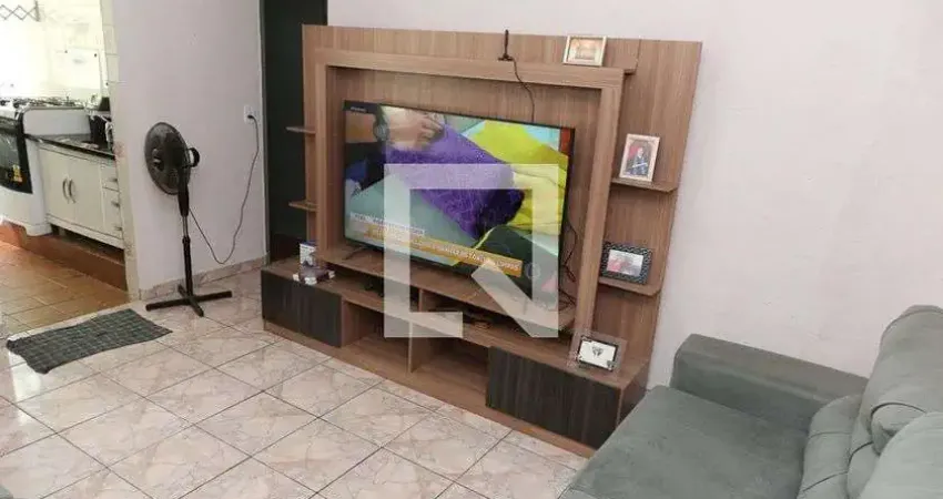 Apartamento para Aluguel - Jardim Cocaia, 2 Quartos,  54 m² - Guarulhos