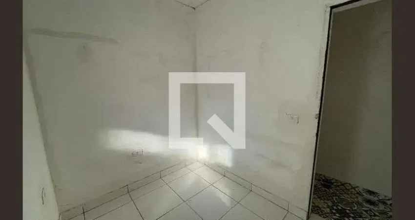 Casa para Aluguel - Granja Viana, 2 Quartos,  50 m² - Cotia
