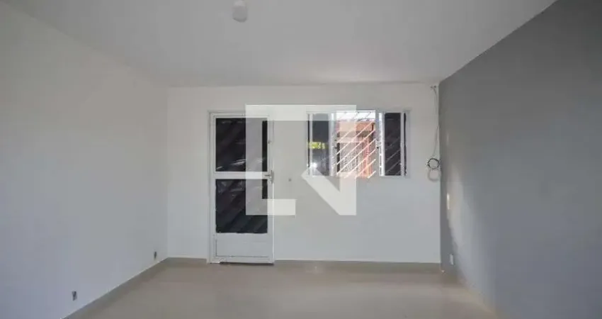 Casa para Aluguel - Guaratiba, 1 Quarto,  65 m² - Rio de Janeiro
