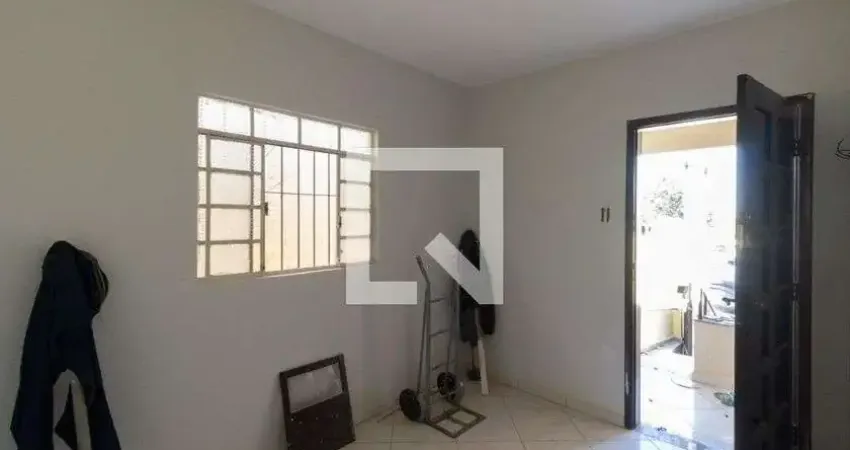 Casa para Aluguel - Itaquera, 3 Quartos,  150 m² - São Paulo