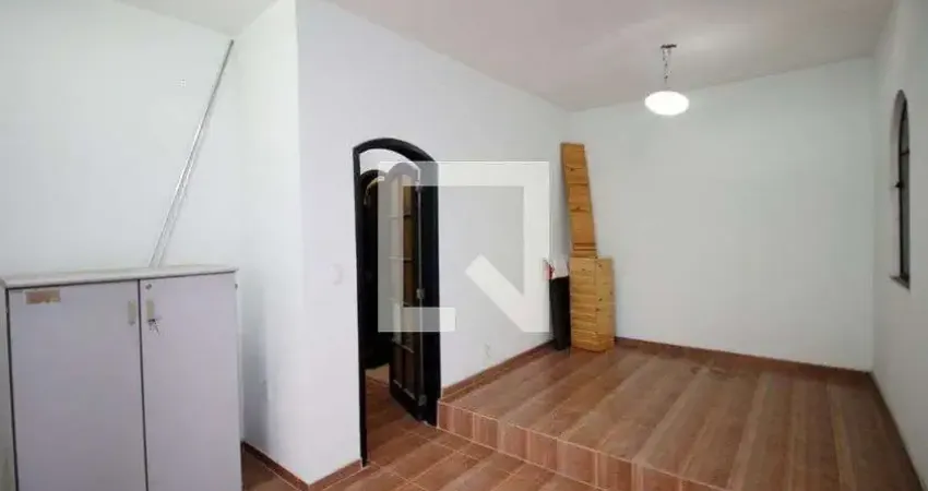 Casa para Aluguel - Penha, 1 Quarto,  50 m² - Rio de Janeiro