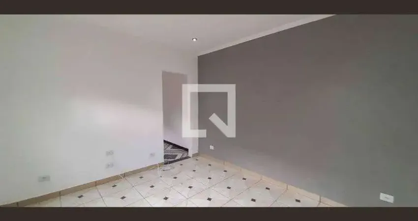 Casa para Aluguel - Centro, 1 Quarto,  50 m² - Osasco