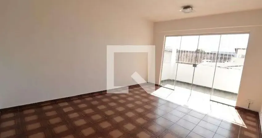 Casa para Aluguel - Setor Aeroporto, 3 Quartos,  240 m² - Goiânia