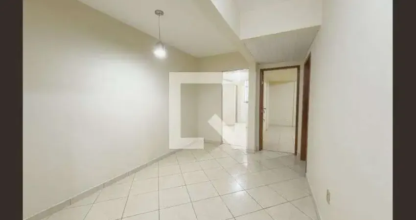 Casa para Aluguel - Penha, 2 Quartos,  350 m² - Rio de Janeiro