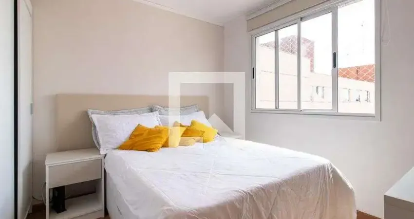 Apartamento para Aluguel - Novo Mundo, 1 Quarto,  30 m² - Curitiba