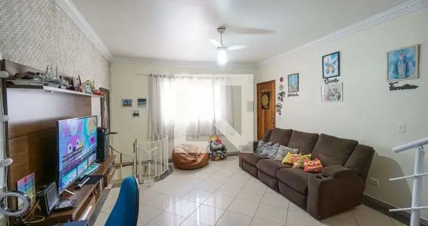 Casa para Aluguel - Vila Carrão, 3 Quartos,  224 m² - São Paulo