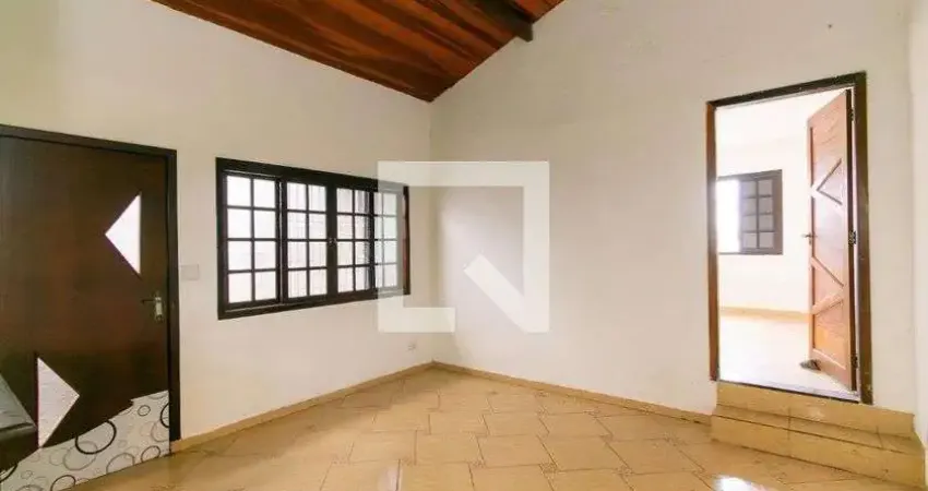 Casa para Aluguel - Aricanduva, 2 Quartos,  149 m² - São Paulo