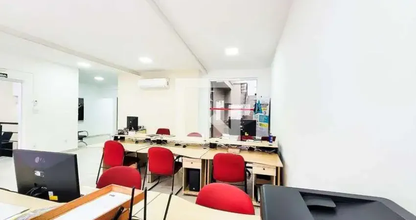 Casa para Aluguel - Cambuí, 5 Quartos,  220 m² - Campinas