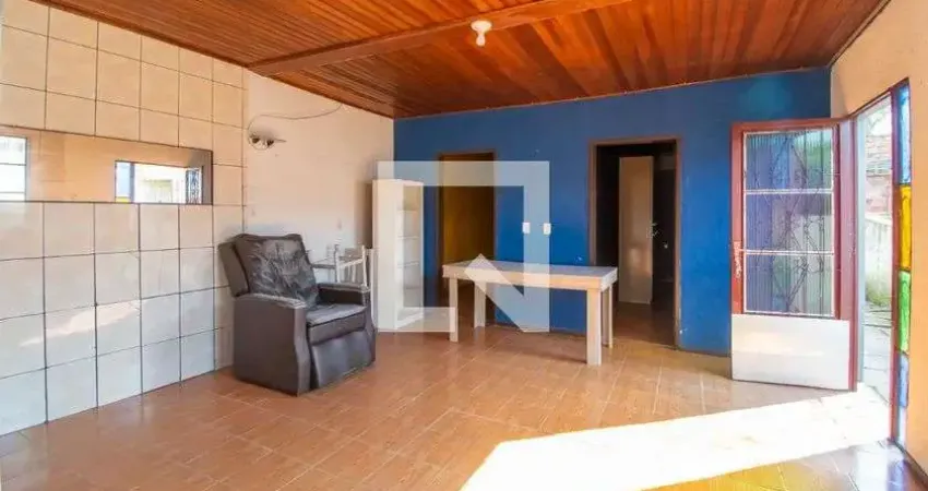 Casa para Aluguel - Rio Branco, 2 Quartos,  75 m² - Canoas