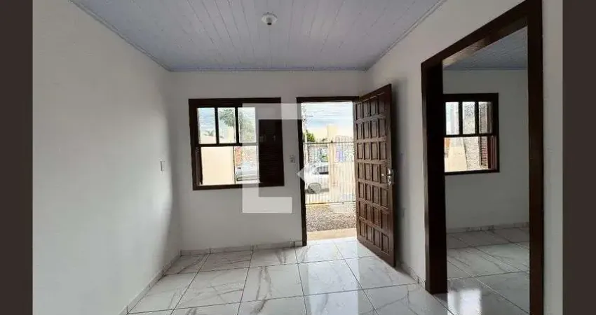 Casa para Aluguel - Feitoria, 2 Quartos,  40 m² - São Leopoldo